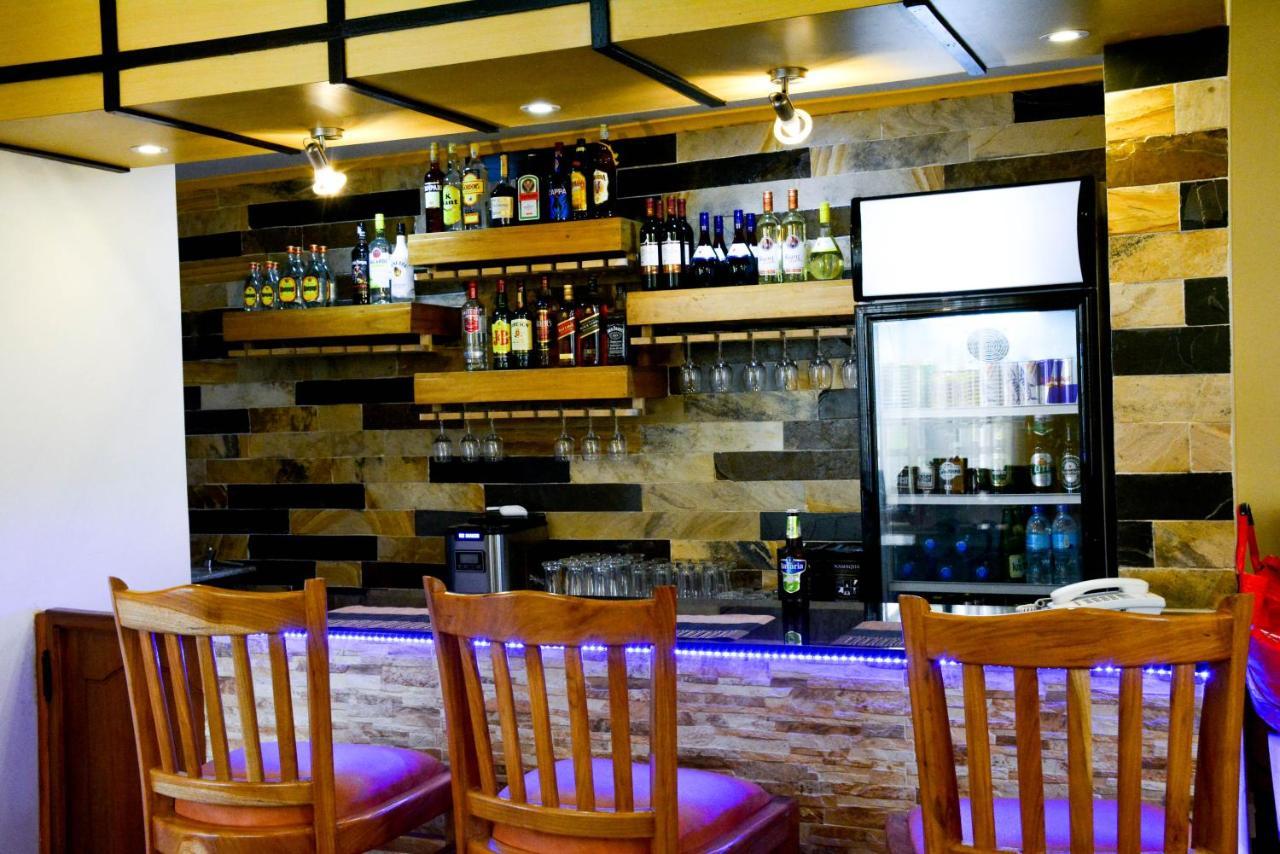ארושה Crest Safari Lodge Bed And Breakfast מראה חיצוני תמונה